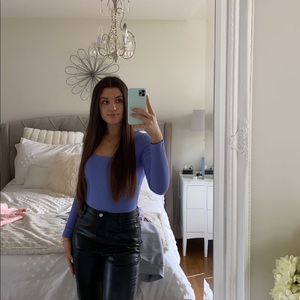 Meet your Posher, Julia